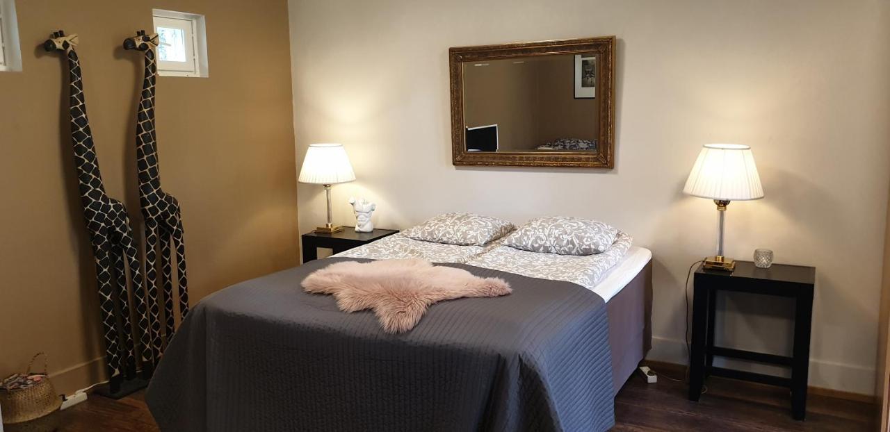 Villa Tammikallio Guest House, Near The Airport - Kodikas Vierasmaja Tuusulassa المظهر الخارجي الصورة